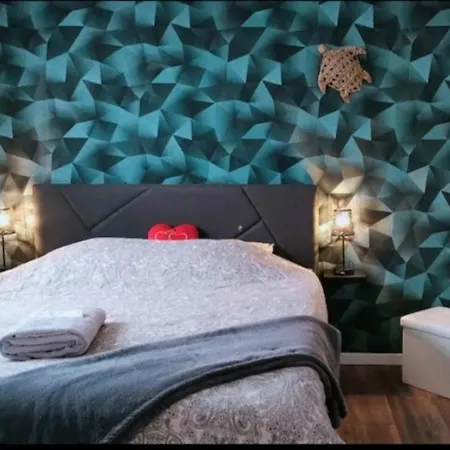 Le Refuge De - Proche Colmar - T2 Superieur Avec Sauna Privatif Ou De Luxe Avec Jacuzzi Privatif Appartement Bergheim