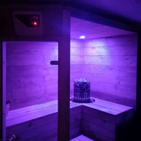 Le Refuge De - Proche Colmar - T2 Superieur Avec Sauna Privatif Ou De Luxe Avec Jacuzzi Privatif *
